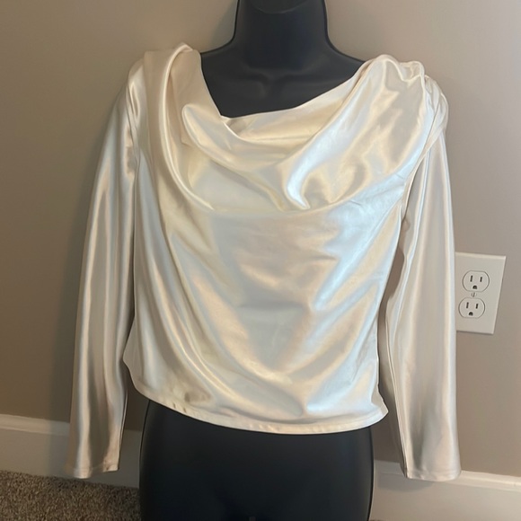 Express - Picture 2 of 5